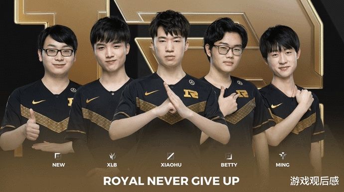 佩德里等潜 佩德里等潜